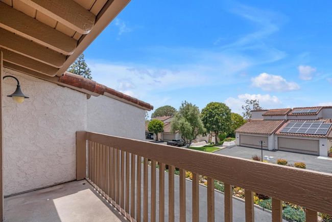 22 Seaview Dr S, Townhouse with 3 bedrooms, 3 bathrooms and 2 parking in Rolling Hills Estates CA | Image 14