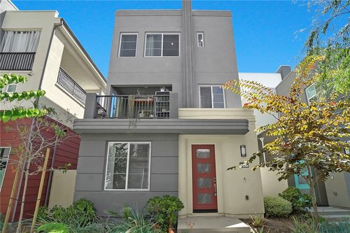 140 Allusion, Irvine, CA, 92618-1795 | Card Image