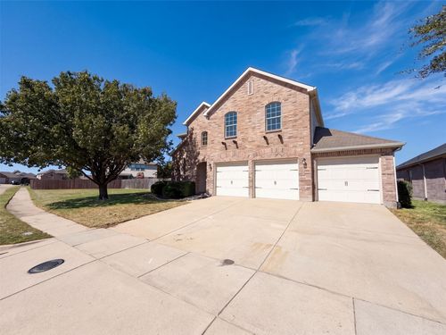 2030 Uvalde Dr, Forney, TX, 75126-5153 | Card Image