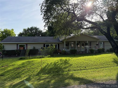 729 Cavalry St, Fort Gibson, OK, 74434-8867 | Card Image
