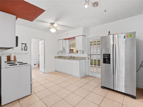 6111 Sw 20th Ct, Miramar, FL, 33023-2918 | Card Image