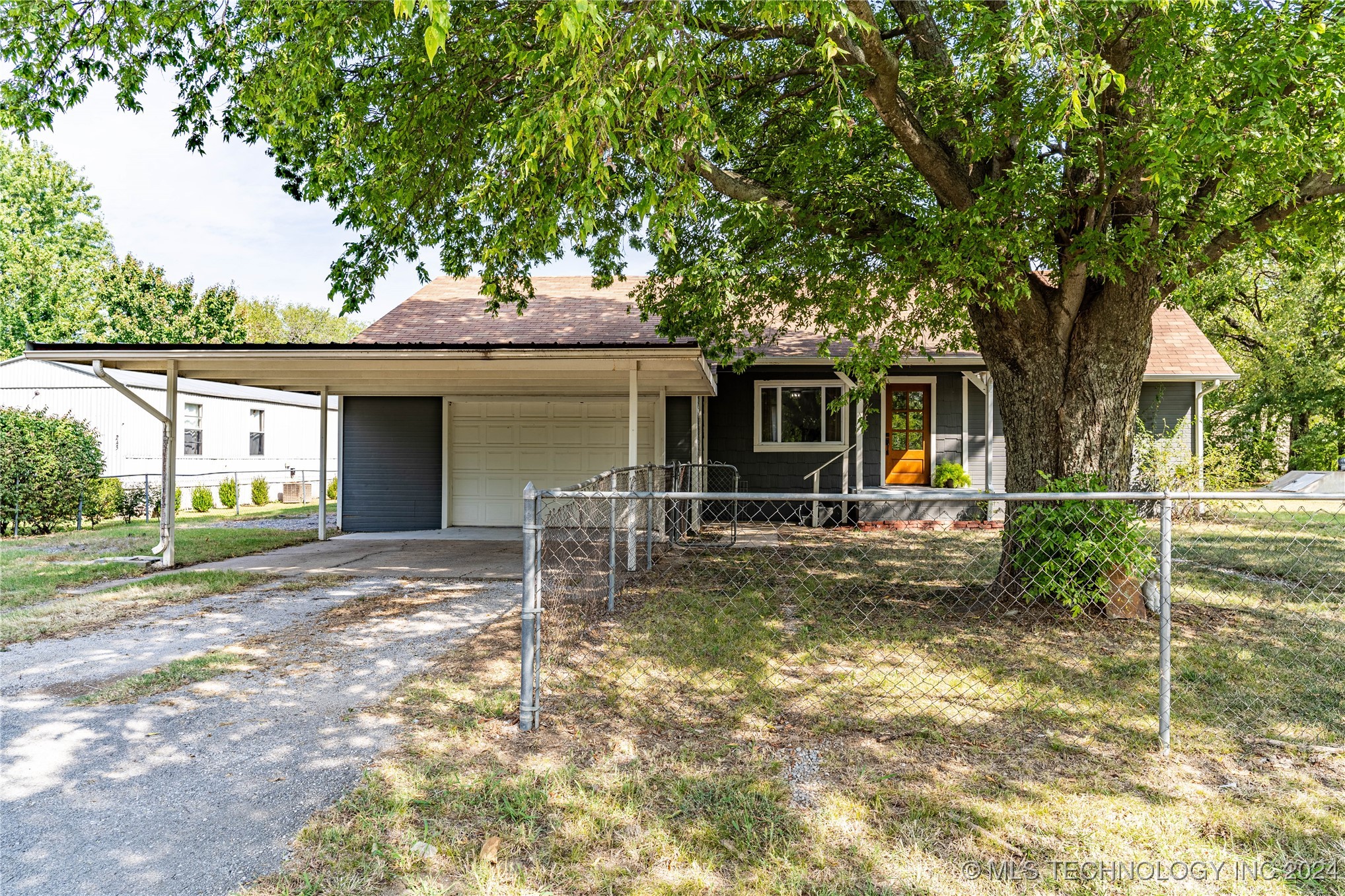 Allen St, Kellyville, OK 74039