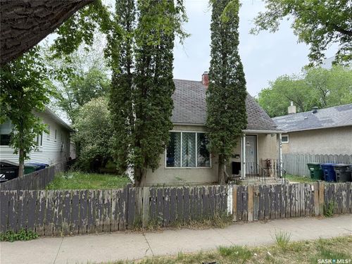 224 Av N S, Saskatoon, SK, S7M2M9 | Card Image