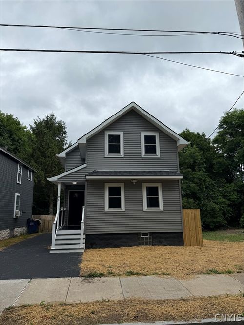 104 Elmhurst Ave, Syracuse, NY, 13207-1945 | Card Image