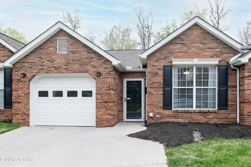 7628 Wren Garden Way, Powell, TN, 37849-5537 | Card Image