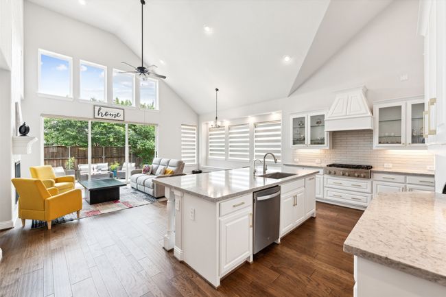 15620 Wild Cherry Ln, House other with 4 bedrooms, 3 bathrooms and null parking in Roanoke TX | Image 10