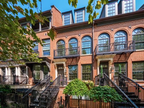 29212 E Gay St, Columbus, OH, 43215-3212 | Card Image