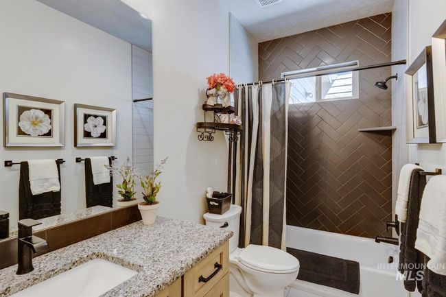 22608 Aura Vista Way, House other with 3 bedrooms, 4 bathrooms and 5 parking in Caldwell ID | Image 29