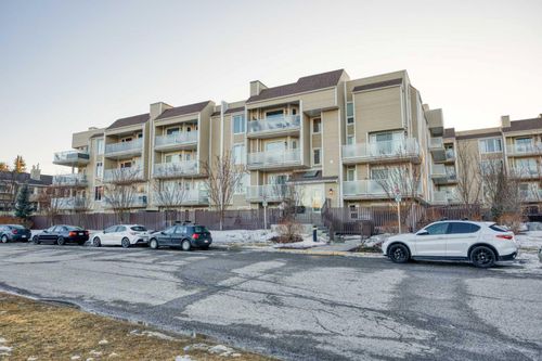 201-3717 42 Street Nw, Calgary, AB, T3A2W2 | Card Image