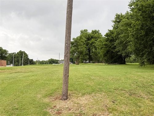 000 E Georgia Avenue, Chickasha, OK, 73018 | Card Image