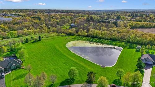 8219 Squirrel Dr, Spring Grove, IL, 60081-8506 | Card Image