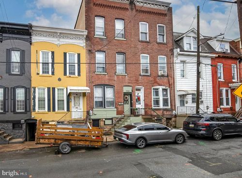 709 W Norwegian St, POTTSVILLE, PA, 17901-2826 | Card Image