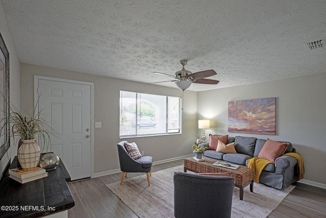 1040 Sawyerwood Dr, House other with 3 bedrooms, 2 bathrooms and null parking in Jacksonville FL | Image 7