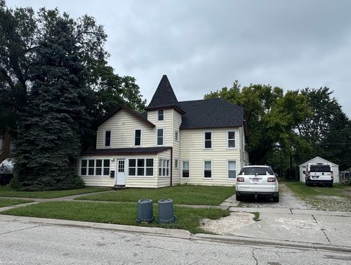 823 Beard St, Port Huron, MI, 48060-6509 | Card Image