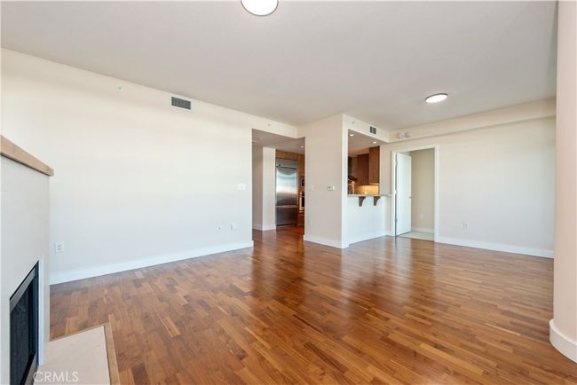603 - 3141 Michelson Dr, Condo with 2 bedrooms, 2 bathrooms and 2 parking in Irvine CA | Image 4