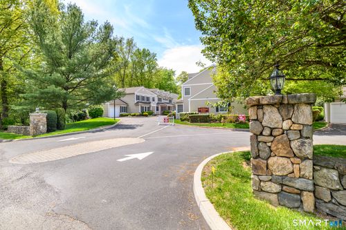 54-54 Redspire Ct, Trumbull, CT, 06611-5726 | Card Image