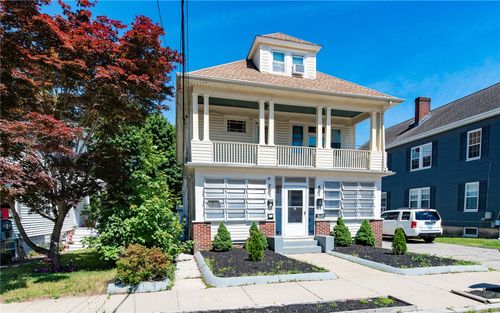 107 Home Ave, Providence, RI, 02908-4009 | Card Image
