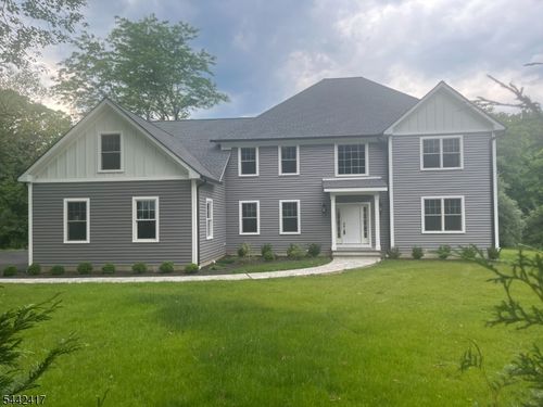 22 Furnace Rd, Chester, NJ, 07930-2080 | Card Image