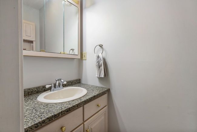 20 Bagdad Rd, House other with 3 bedrooms, 2 bathrooms and null parking in Durham NH | Image 14