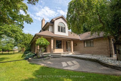 145 Walker St, West Lorne, ON, N0L2P0 | Card Image