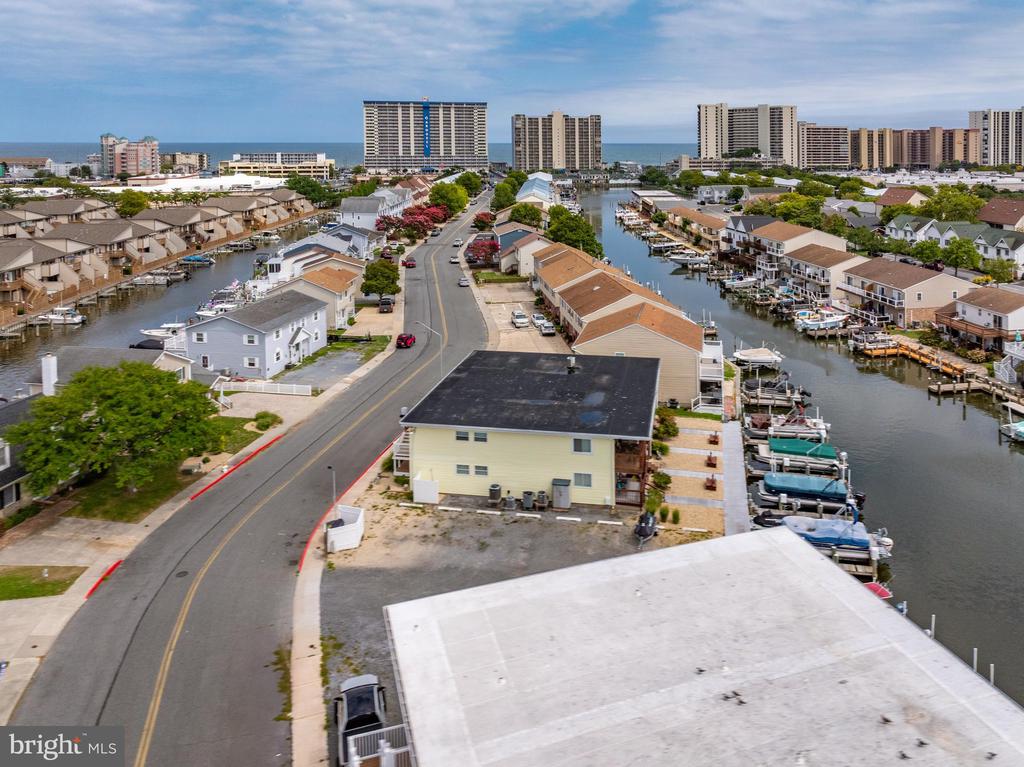 Residential in OCEAN CITY 2