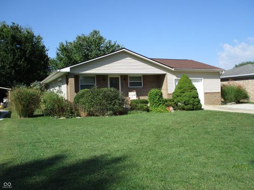 1660 S Marion St, Martinsville, IN, 46151-3183 | Card Image