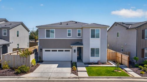 11382 N La Brisa Dr, Fresno, CA, 93730-4548 | Card Image