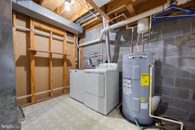 370 Logan Dr, Townhouse with 3 bedrooms, 3 bathrooms and null parking in WESTMINSTER MD | Image 30