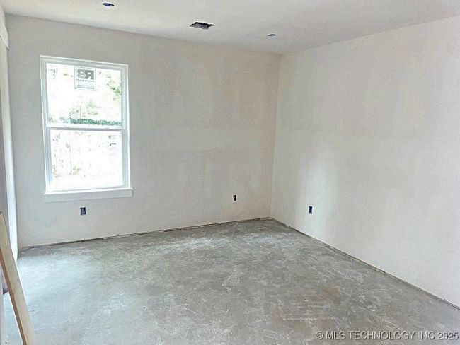 417 Shawnee Ter, House other with 3 bedrooms, 2 bathrooms and null parking in Tahlequah OK | Image 8