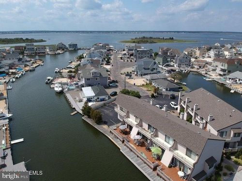 2 6th Ter, SEASIDE HEIGHTS, NJ, 08751-1352 | Card Image