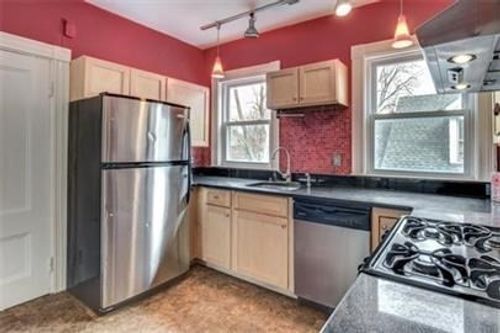 3-3 Sacramento Pl, Cambridge, MA, 02138-1955 | Card Image