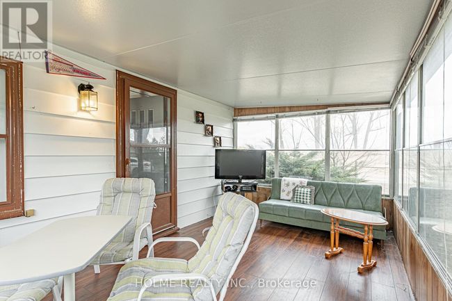 7401 Bond Rd, House other with 3 bedrooms, 2 bathrooms and 10 parking in Port Franks ON | Image 26