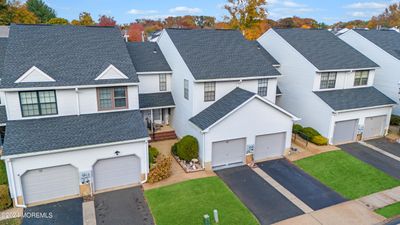 83 Chestnut Way, Condo with 2 bedrooms, 2 bathrooms and null parking in Manalapan NJ | Image 1