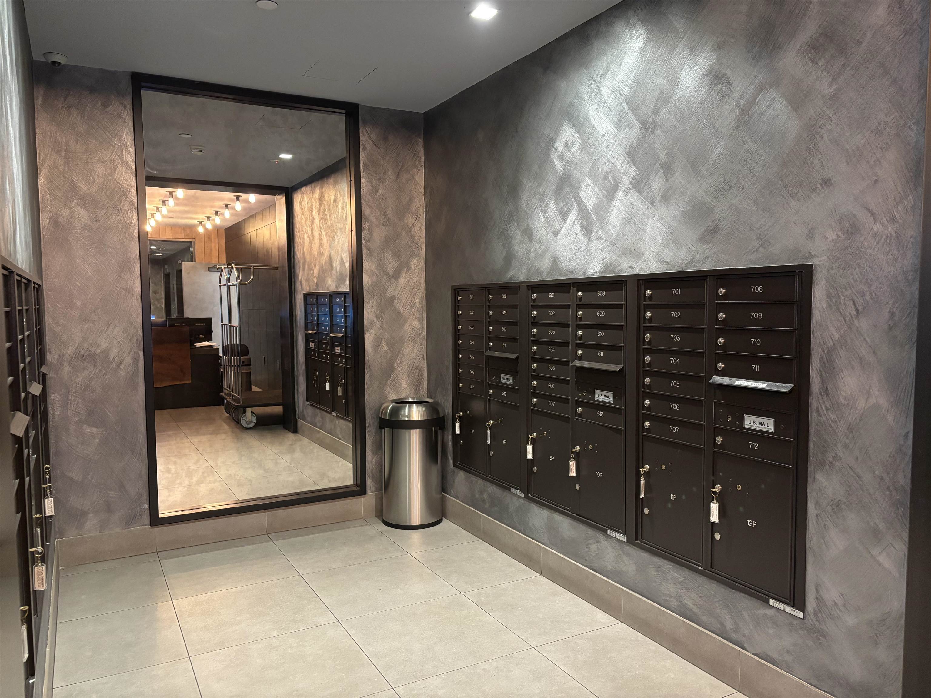Residential Lease in JC, Downtown 4
