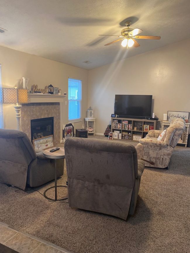 956 Arabian Way, House other with 3 bedrooms, 2 bathrooms and null parking in Bargersville IN | Image 5