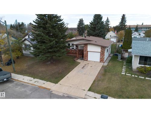 10212 105 St, Westlock, AB, T7P1W1 | Card Image