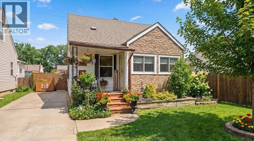 1845 Central Ave, Windsor, ON, N8W4H6 | Card Image