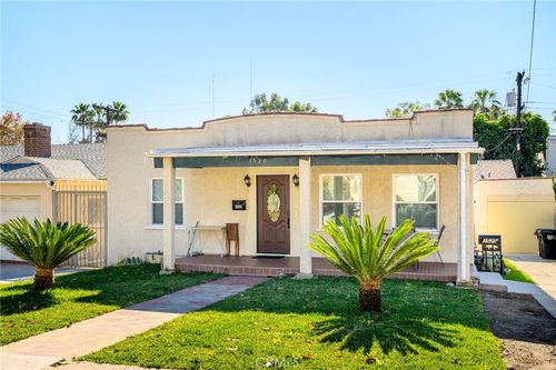 1520 Orange Grove Ave, Glendale, CA, 91205-5416 | Card Image