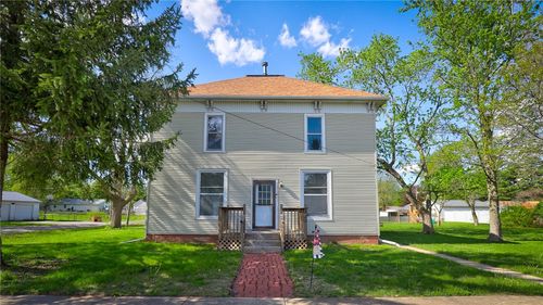 222 Hunt St, Cerro Gordo, IL, 61818-3046 | Card Image