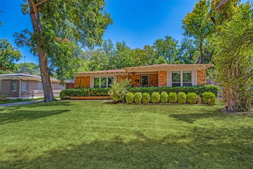 10422 Lake Gardens Dr, Dallas, TX, 75218-3073 | Card Image