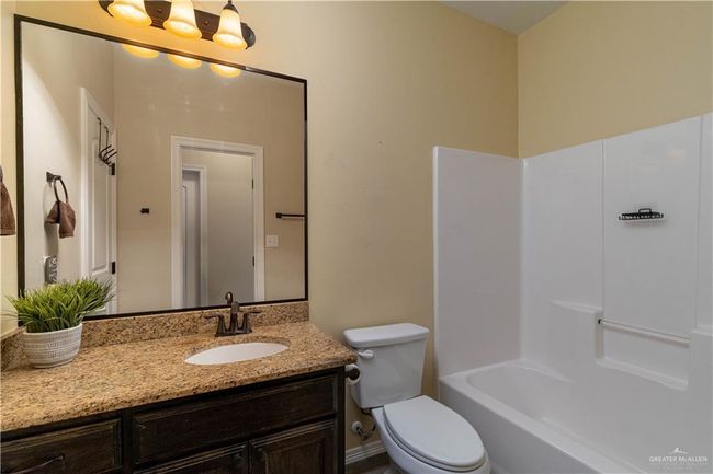 Guest Bathroom | Image 10