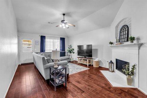 30303 Castle Forest Dr, Spring, TX, 77386-3187 | Card Image