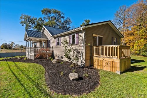 2259 Center Rd, Scipio Center, NY, 13147-4109 | Card Image