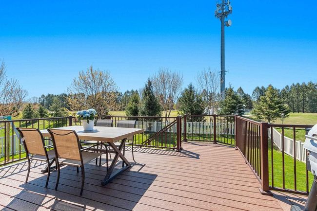 635 Pebblestone Circle, House other with 4 bedrooms, 4 bathrooms and null parking in HOBART WI | Image 39