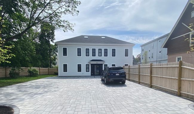 1 - 15 Yuill Cir, Condo with 2 bedrooms, 2 bathrooms and 1 parking in Boston MA | Image 16
