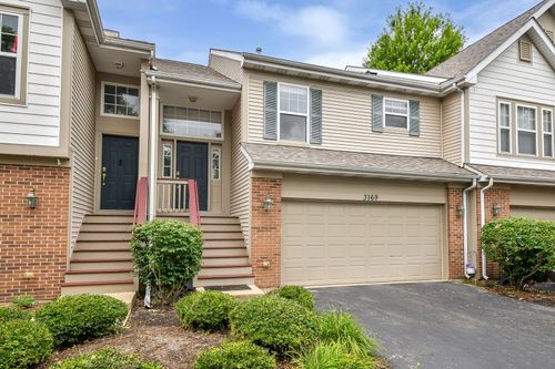 3169 Saganashkee Ln, Naperville, IL, 60564-2400 | Card Image