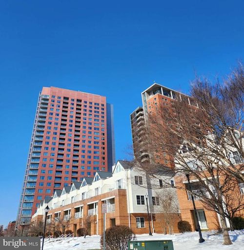 apt-1108-105 Christina Landing Dr, WILMINGTON, DE, 19801-5270 | Card Image