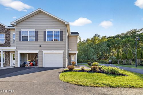 206 Worthington Ter, Wynantskill, NY, 12198-2301 | Card Image
