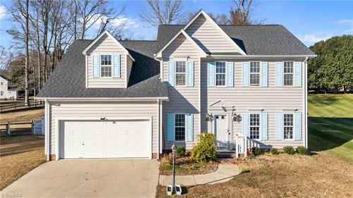 1532 Ballard Ct, Kernersville, NC, 27284-7938 | Card Image