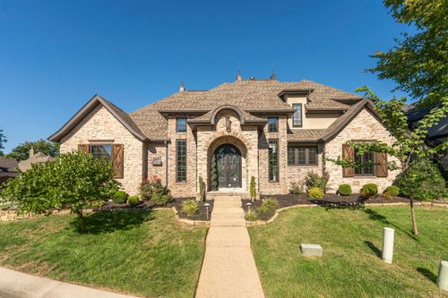 6343 Creeksedge Dr, Ozark, MO, 65721-6666 | Card Image